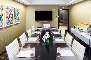 Others 5, Hilton Club the Quin New York, New York