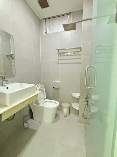 Bathroom 2, Glory Hue Homestay, Huế