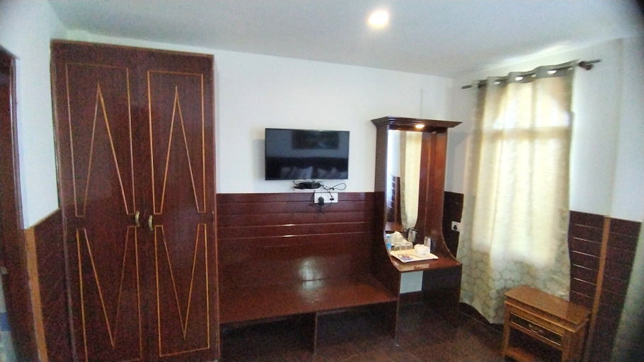Room 4, Kasturi Palace Near Ava Art Gallery, East Sikkim