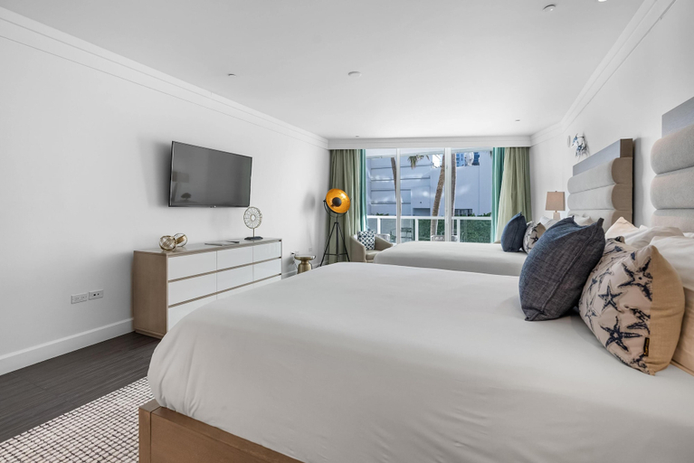 Room 2, Sorrento 512, Miami-Dade