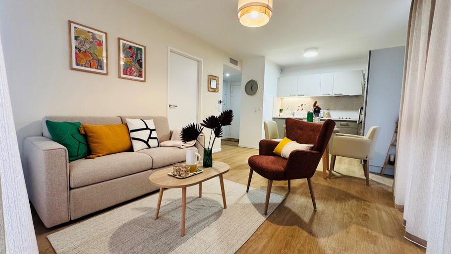 Living area 3, Zenao Appart'hôtels Plaisir, Yvelines