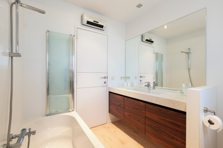 Bathroom 5, Villa Rayo del Sol, Alicante