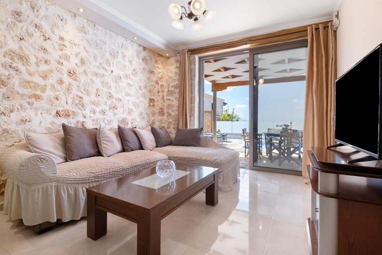 Others 3, Goudis Suite Iro, Ionian Islands