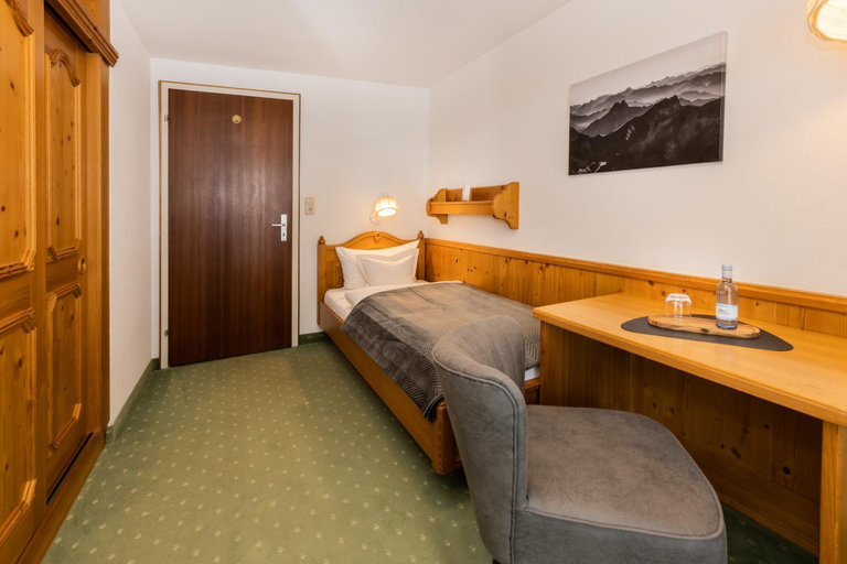 Bedroom 2, Hotel Liberia, Oberallgäu