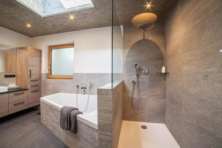 Bathroom 3, Chalet Riad, Bolzano