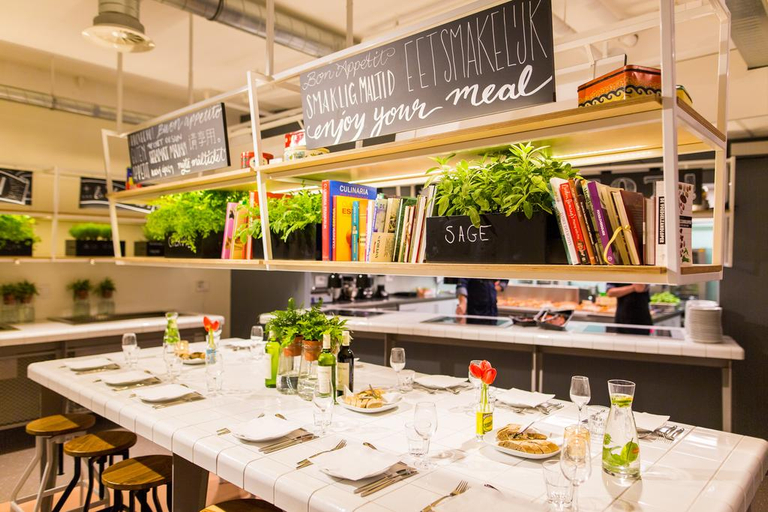 Food & Drinks 5, Stayokay Utrecht Centrum, Utrecht