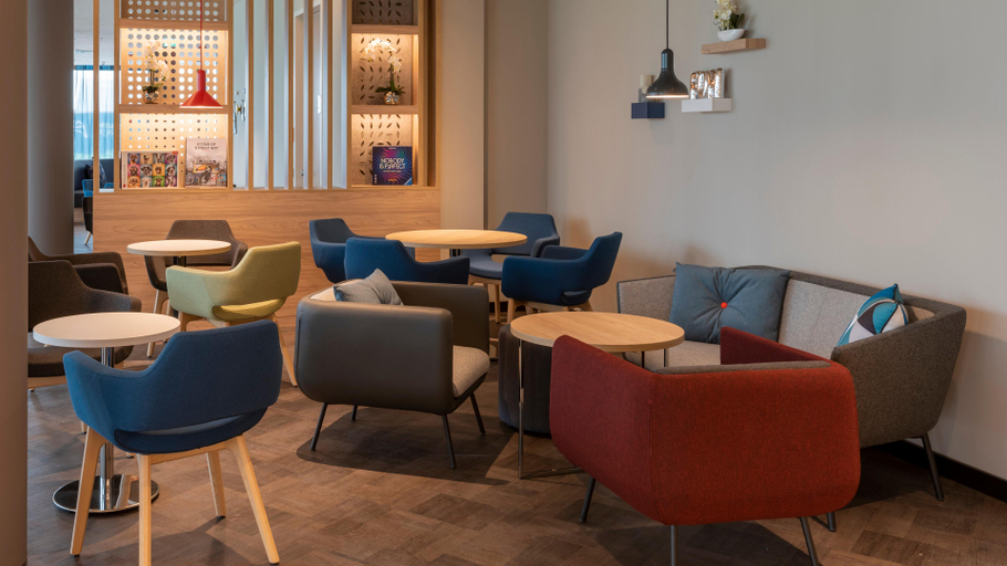 Public Area 5, Holiday Inn Express D�SSELDORF - HAUPTBAHNHOF by IHG, Düsseldorf