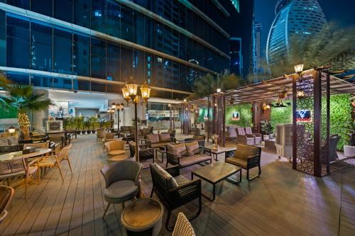 Food & Drinks 4, Park Regis Business Bay, Dubai