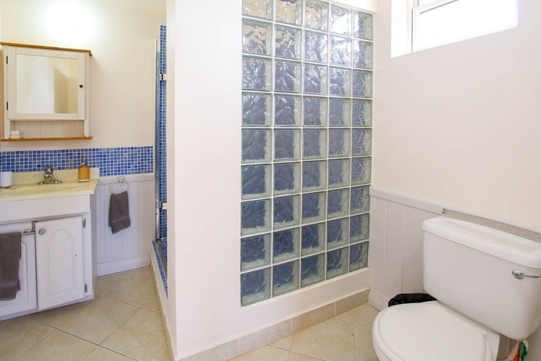 Bathroom 4, Chindwin by BSL Rentals