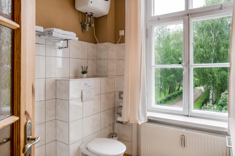 Bathroom 3, Herrenhaus Marienhof, Rostock
