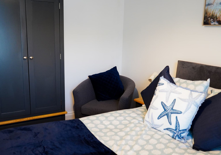 Room 4, The Ivies - 5 Bedroom Property - Tenby, Pembrokeshire