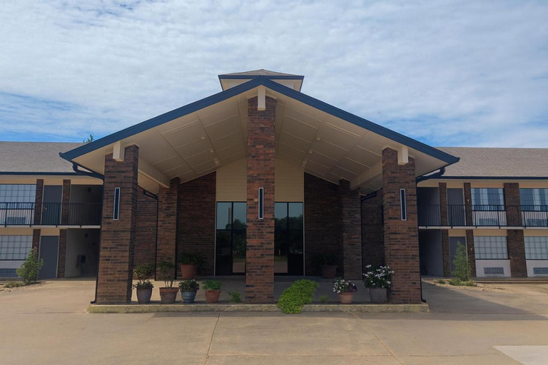 Exterior & Views 1, Walnut Inn Roland, Sequoyah