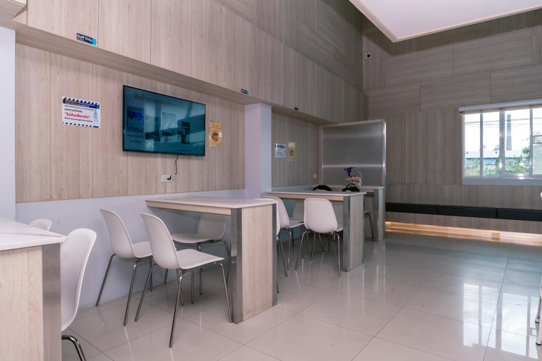 Public Area 2, One Budget Hotel Chiangrai Soi Sawan, Muang Chiang Rai