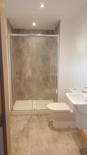 Bathroom 4, Helmsdale Lodge, Highland