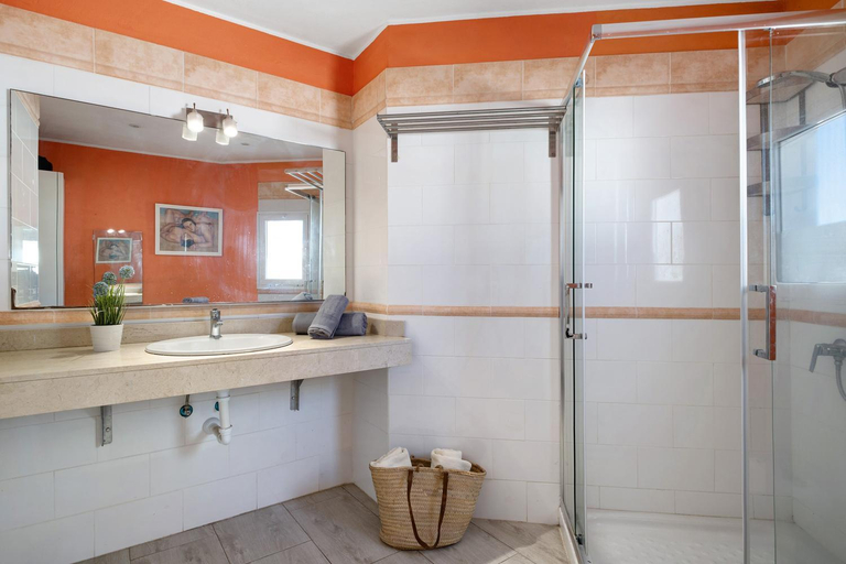 Bathroom 3, La Rinconera, Las Palmas