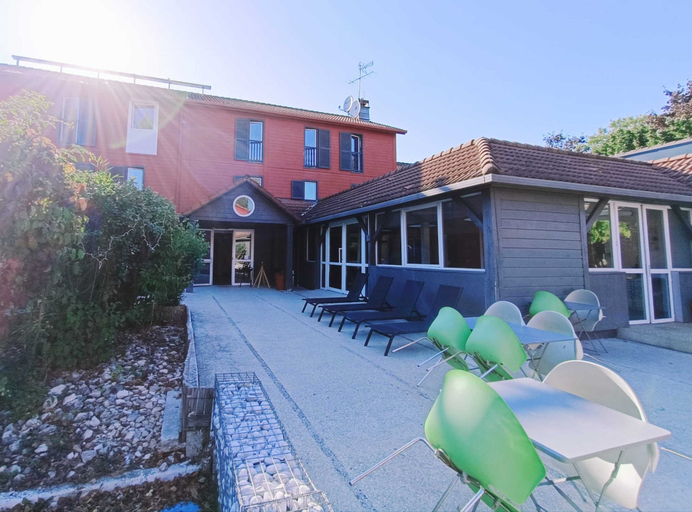 Exterior & Views 2, Enzo Trappes by Kyriad Direct, Yvelines