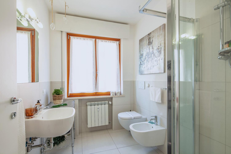 Bathroom 2, Laguna Boutique Apartments, Venezia
