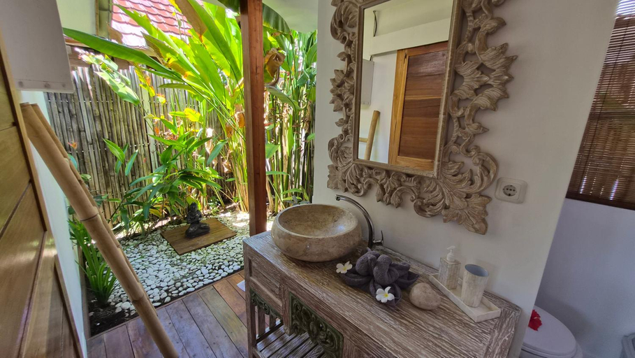 Bathroom 3, United Colors of Gili, Lombok
