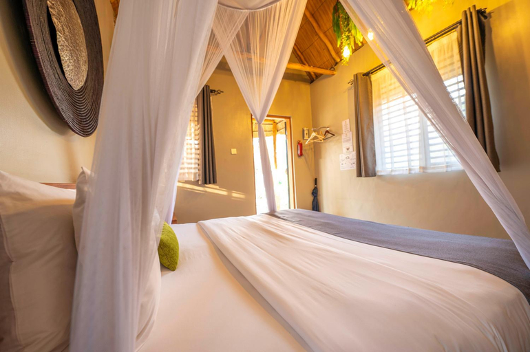 Bedroom 3, Sambiya River Lodge, Kibanda