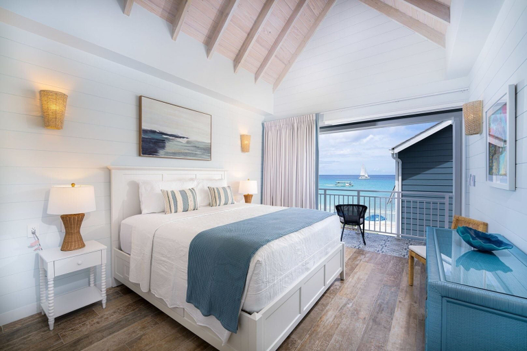 Room 4, Sea Breeze House 4 Bedroom Villa