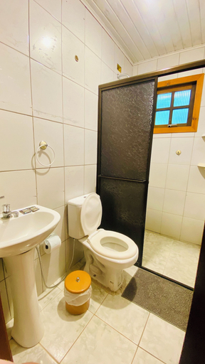 Bathroom 3, Pousada Domos Serra do Sol, Camanducaia