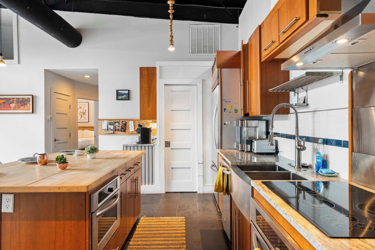 Interior 4, Luxury 7BR Hill Country Gem With Barndominium, Travis