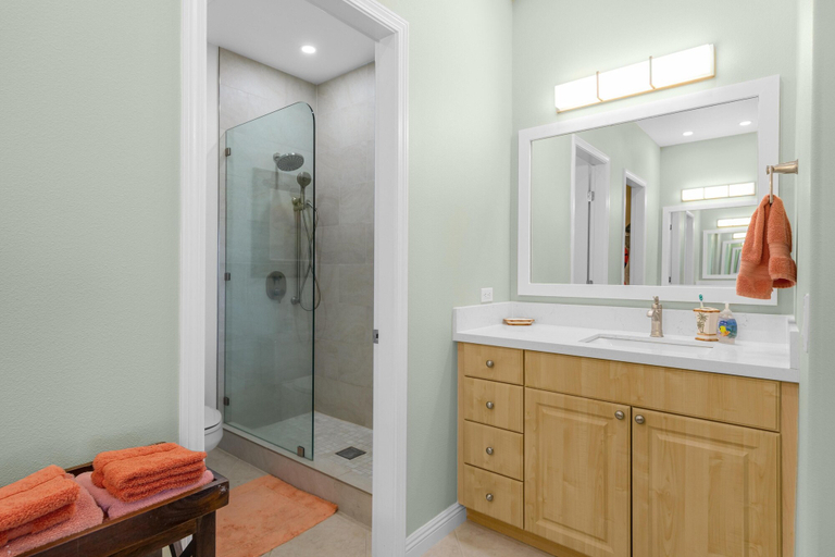 Bathroom 3, Kona Sea Ridge#x1, Hawaii