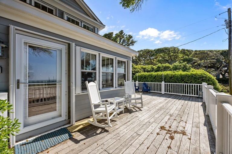 Terrace/patio 4, Whispering Oaks 3 Bedroom Home by RedAwning, Carteret