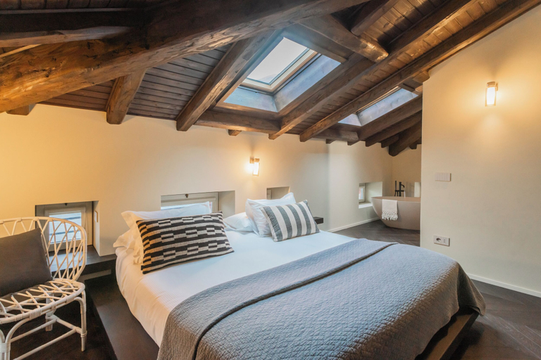 Room 4, Villa Madonnina, Como