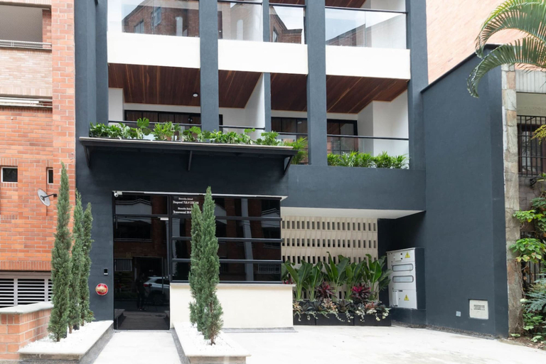 Room 3, Opera 103 in Medell n, Medellín