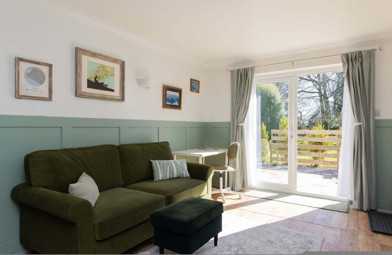Room 4, Stylish One Bed Annexe Near Marina and Beaches, West Sussex