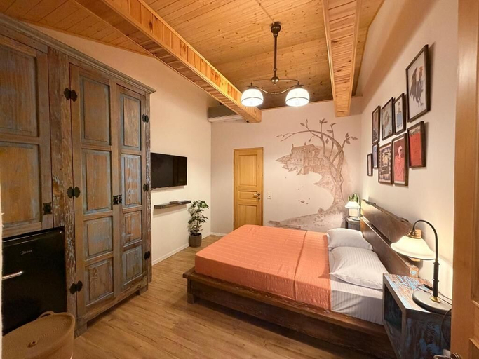 Room 3, Hotel Commune 1889, Tskaltubo