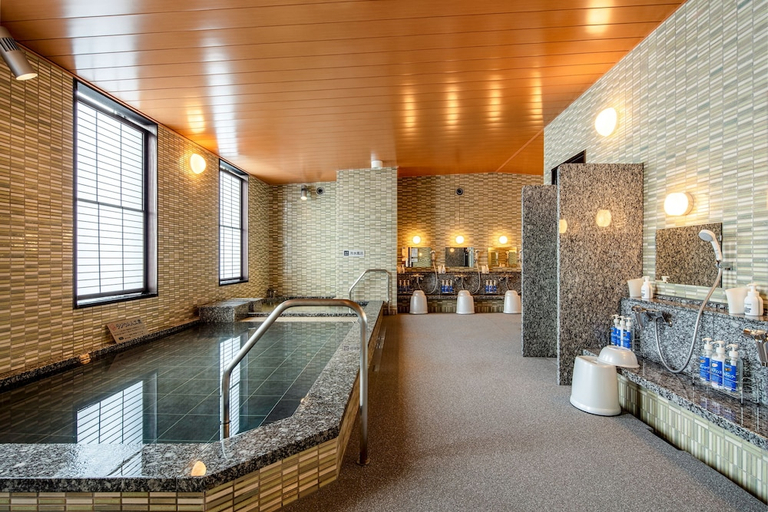 Sport & Beauty 5, Takaoka Manten Hotel Ekimae, Takaoka