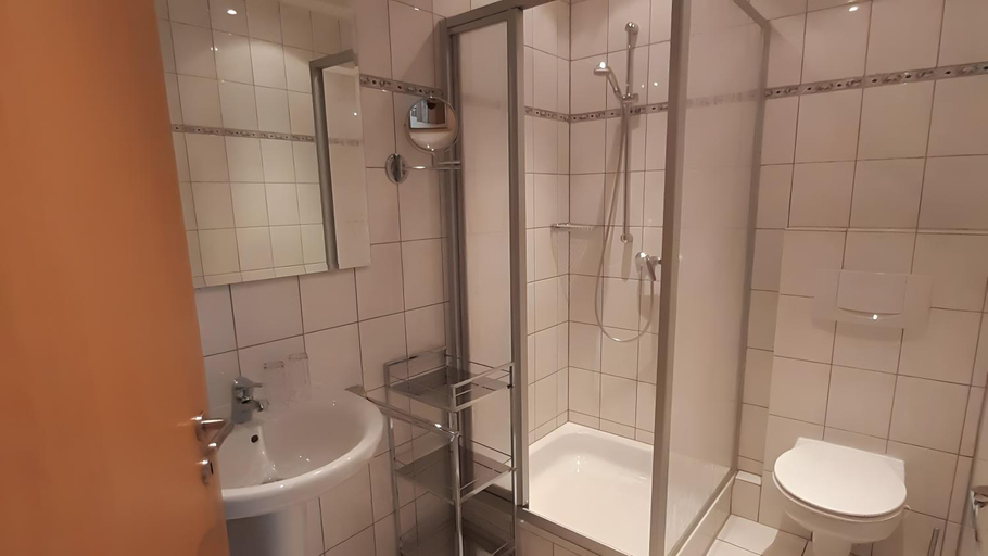 Bathroom 3, Haus Moselliebe B&B, Cochem-Zell