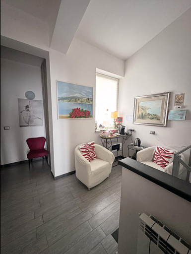 Bedroom 2, Blue Sky House, Messina