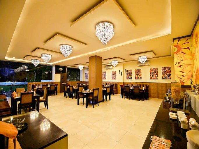 Food & Drinks, Veeva Hotels Ajmer Road, Jaipur