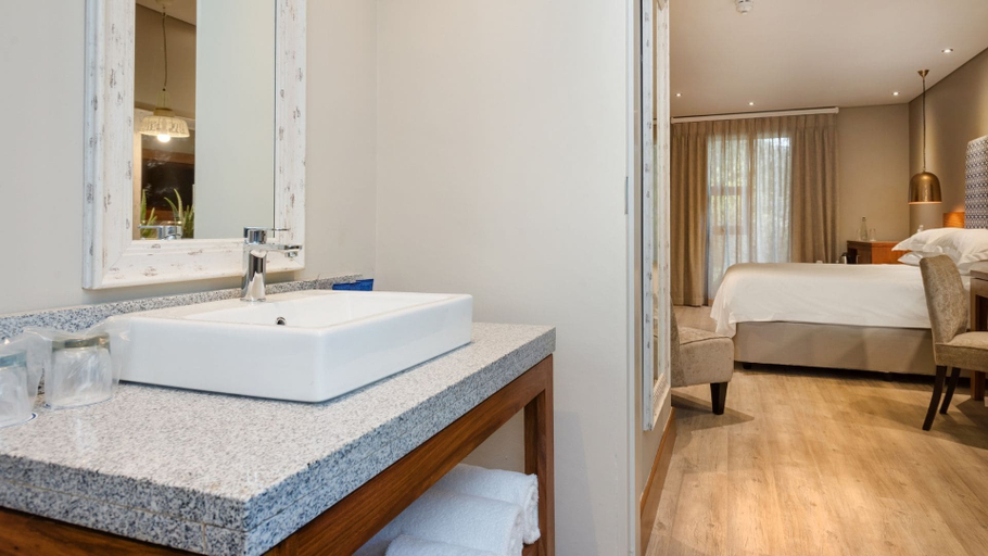 Bathroom 5, ANEW Resort Hunters Rest Rustenburg, Bojanala
