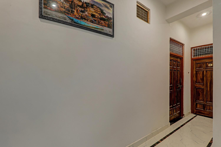 Public Area 4, Hotel Aanandwan Palace, Varanasi