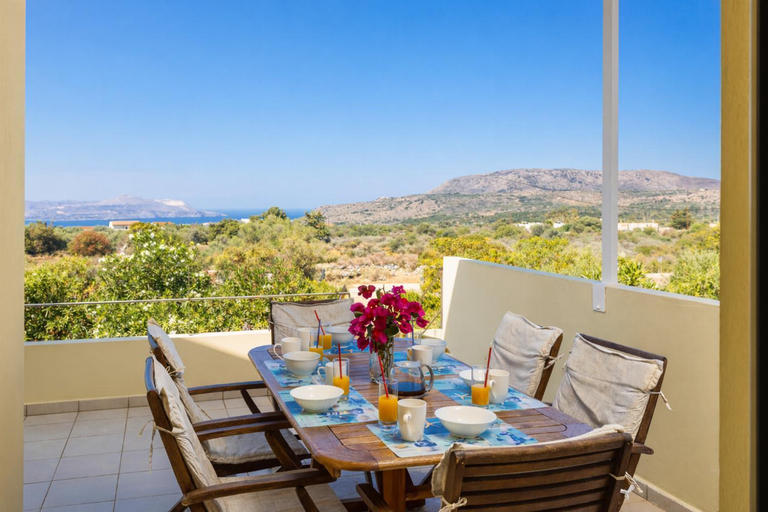 Others 5, Villa Litsa, Ionian Islands