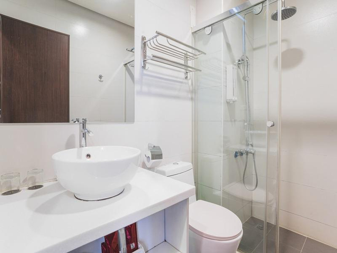 Bathroom 3, Royal Rose Hotel Taipei Station, Taipei City