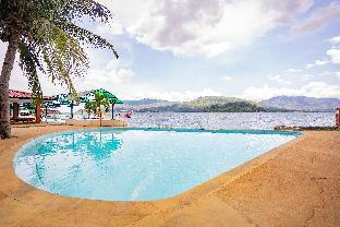 Swimming pool [outdoor] 5, Whiterock Beach Hotel + Waterpark, Subic