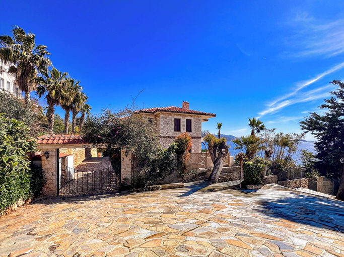 Property grounds 5, Villa Maria Peninsula, Kaş