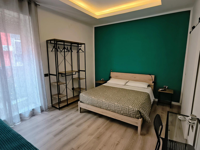 Bedroom 3, Bella mbriana, Napoli