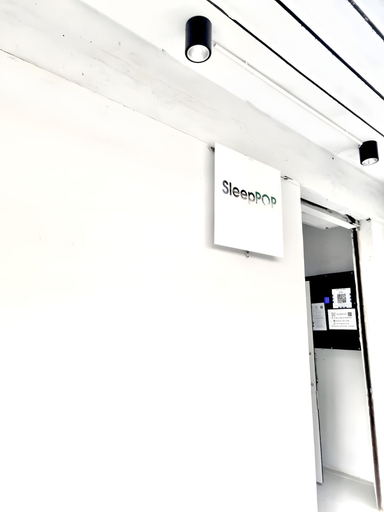 Miscellaneous, Sleep Pop Ekkamai 42, Khlong Toey