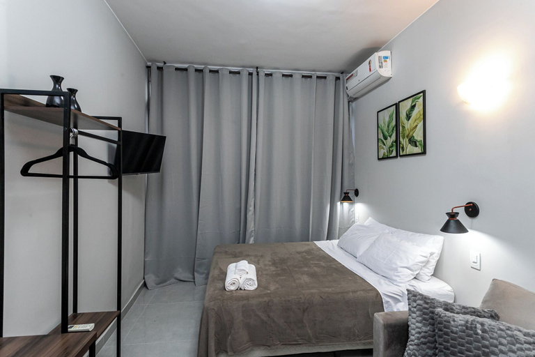 Room 2, Largo do Machado Metrô Aterro do Flamengo, Rio de Janeiro