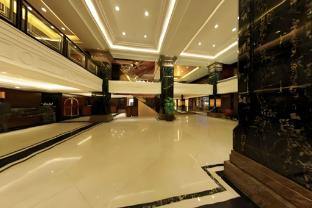 Others 5, Hotel President, Makau