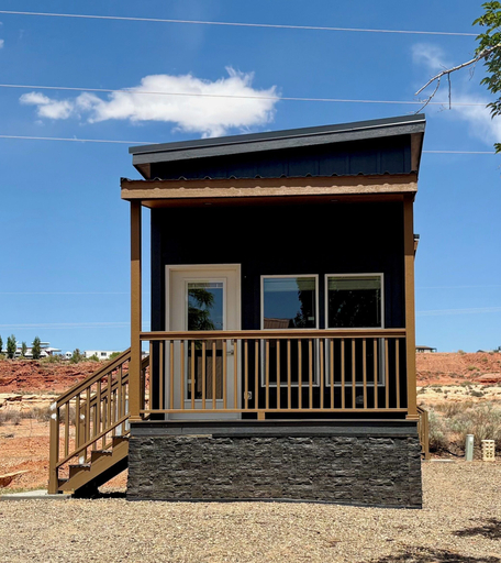 Room 3, Cozy Tiny Home 2 King Room Sleeps 4, Coconino