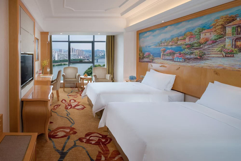View from room 4, Vienna International Hotel - Dayong city, Zhangjiajie