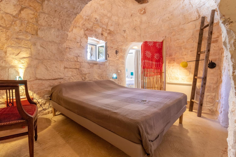 Bedroom 3, Trulli Colle Specchia Intera Villa, Brindisi