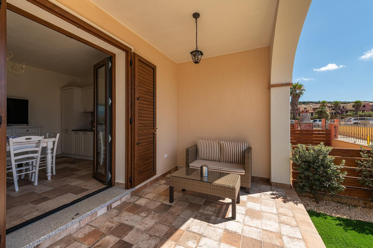 Others 3, Ely House, Cagliari